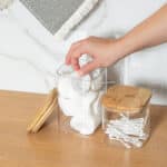 ESTIA ΔΟΧΕΙΟ ΑΠΟΘΗΚΕΥΣΗΣ BAMBOO ESSENTIALS 550ml ΓΥΑΛΙΝΟ ΜΕ ΚΑΠΆΚΙ - Image 6