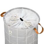 ESTIA ΚΑΛΑΘΙ ΑΠΛΥΤΩΝ CHECKERED 60lt ΠΤΥΣΣΟΜΕΝΟ ΜΕ ΧΕΡΟΥΛΙΑ 40x40x50cm - Image 3