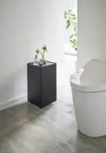 Yamazaki - Τροχήλατο Σταντ Για Χαρτί Υγείας Tower BK - Image 2