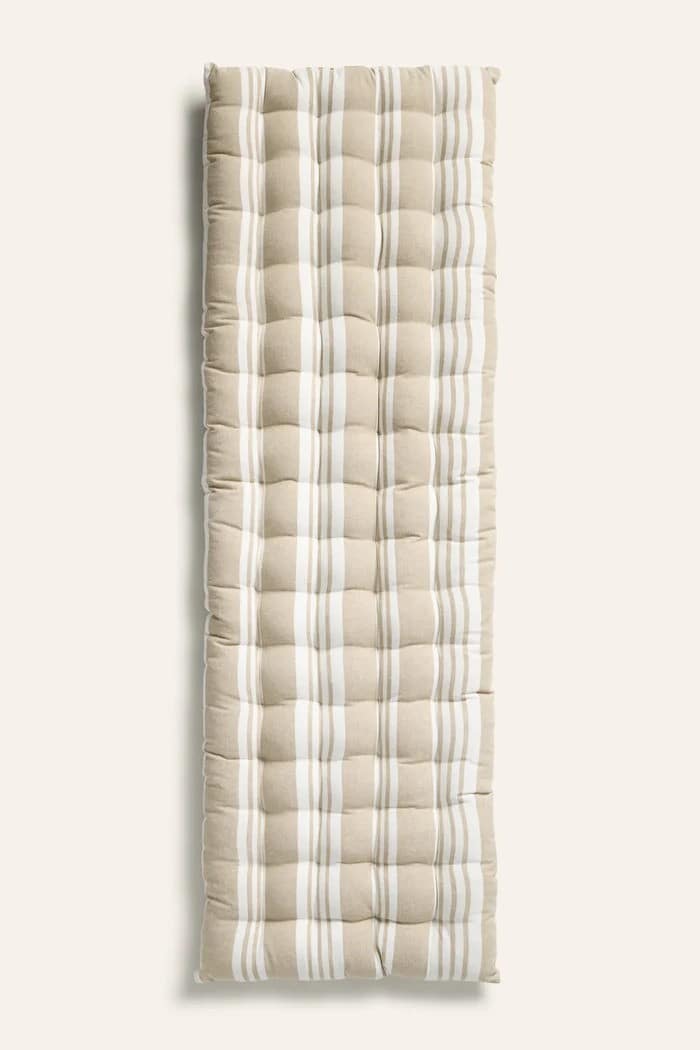 SS24P_MALGRAT4BEI-1 Calma House - Μαξιλάρι Για Παγκάκι Malgrat Beige 40x120x4cm - Image 1