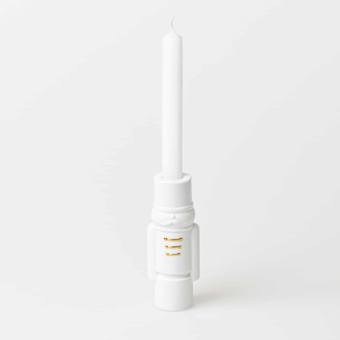 92380_art-f_licht_linus_y23_pv_v01_ret Raeder - Πορσελάνινο Κηροπήγιο Nutcracker Linus - Image 1
