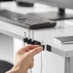 Yamazaki - Smart. Σετ 5 Μαγνητικές Θήκες Καλωδίων Με Βάση BK - Image 3